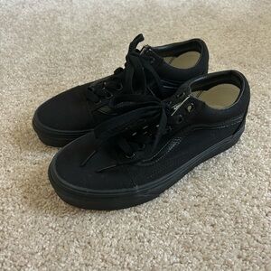 NWOT Vans Classic Black Canvas Sneakers